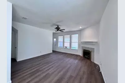 1525 Fallcreek Court, Allen, TX 75002 - Photo 4