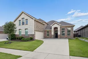 7829 Bella Way, Arlington, TX 76001 - Photo 2