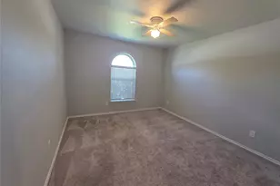 1644 Glade Meadows Dr, Burleson, TX 76058 - Photo 14