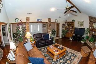 5601 Dye Dr, Arlington, TX 76013 - Photo 20