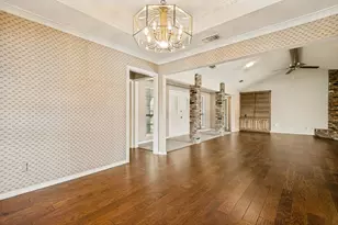 5601 Dye Dr, Arlington, TX 76013 - Photo 6