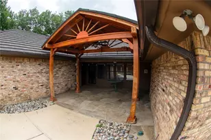 5601 Dye Dr, Arlington, TX 76013 - Photo 12