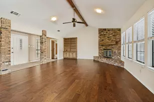 5601 Dye Dr, Arlington, TX 76013 - Photo 6