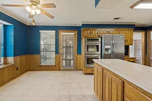5601 Dye Dr, Arlington, TX 76013 - Photo 12