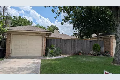 6641 S Creek Drive, Fort Worth, TX 76133 - Photo 2