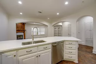 4110 McKinney Ave, Dallas, TX 75204 - Photo 10
