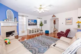 8335 Richmond Ct, Irving, TX 75063 - Photo 8