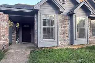 10611 Woodleaf Dr, Dallas, TX 75227 - Photo 2