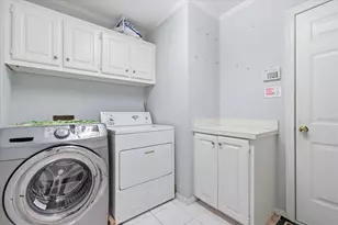 3719 Kelly Blvd, Carrollton, TX 75007 - Photo 26