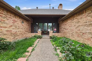 3719 Kelly Blvd, Carrollton, TX 75007 - Photo 32