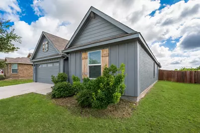 820 Lakeview Drive, Alvarado, TX 76009 - Photo 12