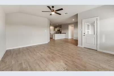 820 Lakeview Drive, Alvarado, TX 76009 - Photo 6