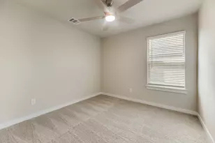 820 Lakeview Dr, Alvarado, TX 76009 - Photo 20