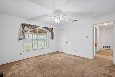 9738 Van Dyke Road, Dallas, TX 75218 - Photo 14