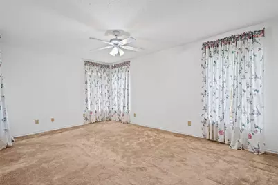 9738 Van Dyke Road, Dallas, TX 75218 - Photo 16