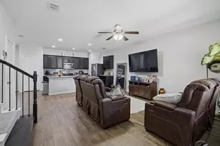 420 Milverton Dr, Fort Worth, TX 76036 - Photo 8