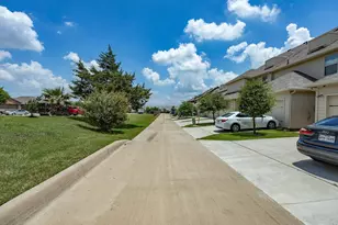 420 Milverton Dr, Fort Worth, TX 76036 - Photo 24