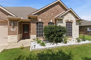 145 Joshua St, Denton, TX 76209 - Photo 4