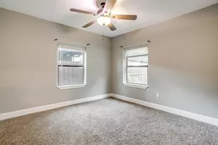 823 College St, Cleburne, TX 76033 - Photo 18