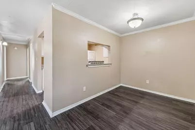 872 W Vanderbilt Street, Stephenville, TX 76401 - Photo 4