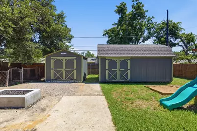2116 Chelsea Drive, Edgecliff Village, TX 76134 - Photo 28