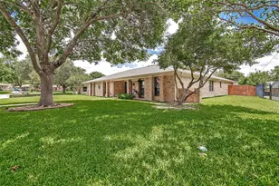 4375 Rota Cir, Fort Worth, TX 76133 - Photo 2