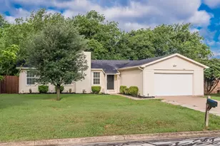 504 Circleview Dr, Mansfield, TX 76063 - Photo 2