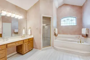 2006 Lake Country Dr, Arlington, TX 76012 - Photo 20
