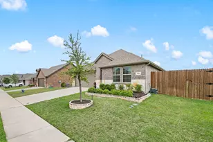 510 Royal Pine Dr, Fate, TX 75087 - Photo 4