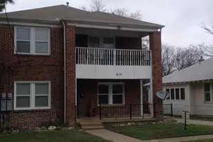 813 W Eighth St, Dallas, TX 75208 - Photo 1