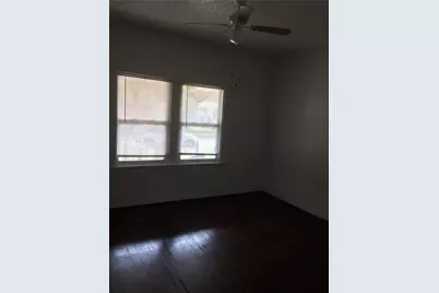 813 W 8th Street #3, Dallas, TX 75208 - Photo 8