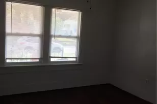 813 W Eighth St, Dallas, TX 75208 - Photo 8
