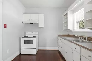 813 W Eighth St, Dallas, TX 75208 - Photo 16