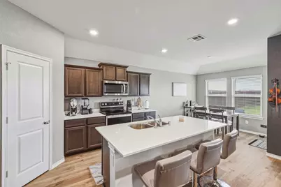 1210 Grand View Drive, Ennis, TX 75119 - Photo 8