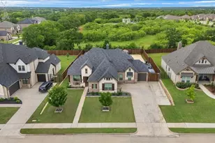 1218 Woodside Dr, Mansfield, TX 76063 - Photo 2