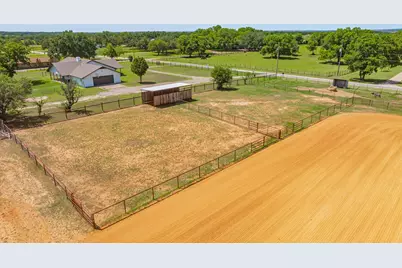 533 County Road 484, Stephenville, TX 76401 - Photo 38