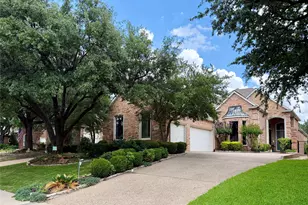 5572 Southern Hills Dr, Frisco, TX 75034 - Photo 2