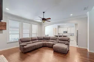 160 Melbourne Dr, Willow Park, TX 76087 - Photo 4