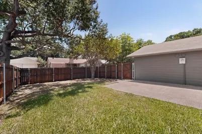 1620 Glenhill Lane, Lewisville, TX 75077 - Photo 36