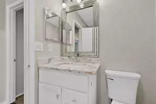 1620 Glenhill Ln, Lewisville, TX 75077 - Photo 22