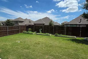 1629 White Snowberry Ln, Celina, TX 75078 - Photo 2