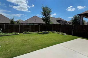 1629 White Snowberry Ln, Celina, TX 75078 - Photo 6
