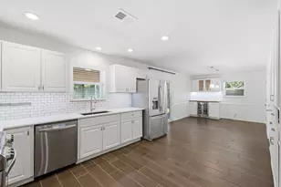 1113 Norwood Dr, Hurst, TX 76053 - Photo 14