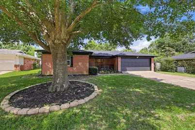 1113 Norwood Drive, Hurst, TX 76053 - Photo 2