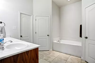 2757 Purple Sage Trail, Fort Worth, TX 76179 - Photo 16