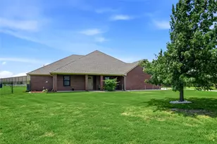 2757 Purple Sage Tr, Fort Worth, TX 76179 - Photo 1