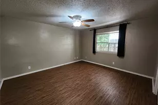 7604 Bridges Ave, Richland Hills, TX 76118 - Photo 16
