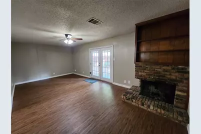 7604 Bridges Avenue #B, Richland Hills, TX 76118 - Photo 10
