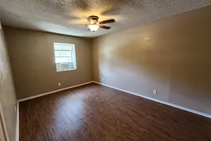 7604 Bridges Ave, Richland Hills, TX 76118 - Photo 22