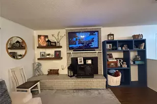 1012 Holden St, Glen Rose, TX 76043 - Photo 8